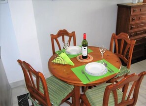 Apartment | Living room - Belvilla by OYO Residencial Hibiscus 408 (Roquetas de Mar)