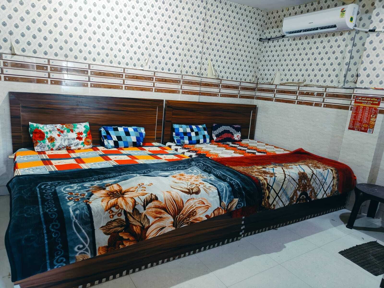 Family Room | Free WiFi