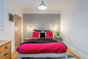 3 bedrooms - Trendy Hoxton, Full Kitchen, Large Garden (London)