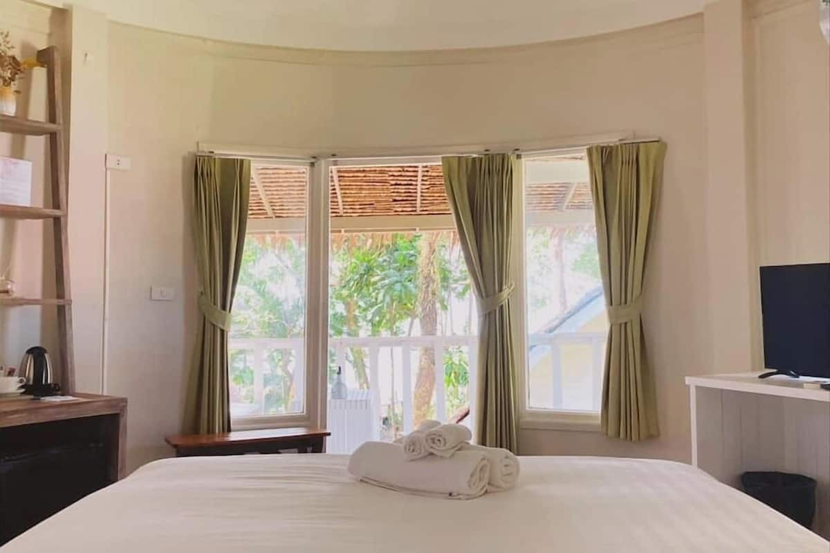 Deluxe Bungalow, Sea View | WiFi (free)