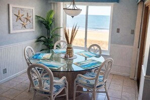 Dining - Beautiful and comfortable 2 bedroom oceanfront condo with free WiFi and beautiful ocean view located midtown just steps to the beach! (Ocean City)