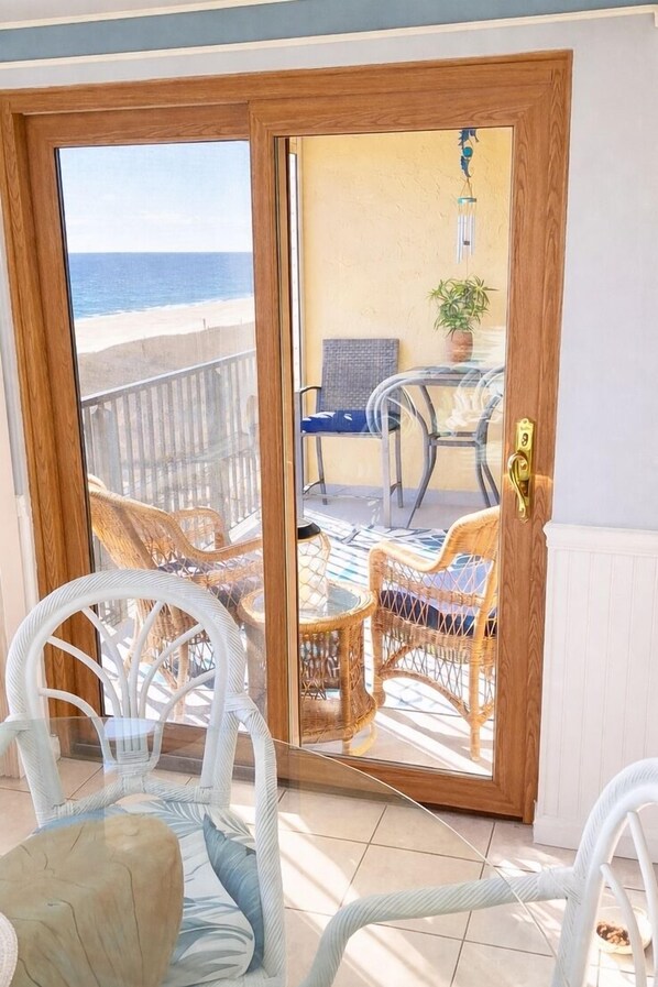 Interior - Beautiful and comfortable 2 bedroom oceanfront condo with free WiFi and beautiful ocean view located midtown just steps to the beach! (Ocean City)