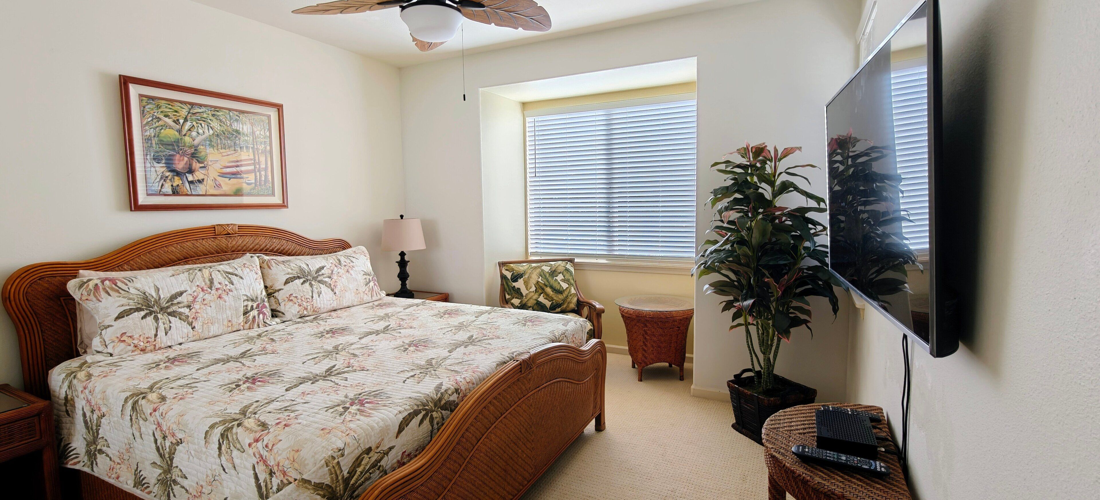 デスク、アイロン / アイロン台、WiFi (無料)、ベッドシーツ