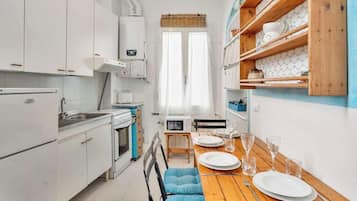 Frigorífico y microondas