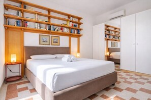 2 bedrooms, desk, iron/ironing board, travel cot - Elegantis.it Gallo Suite Apartment (Roma)