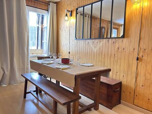 Dining - Studio with mountain nook for 5 pers. in Risoul 1850, direct access to slopes (Risoul)