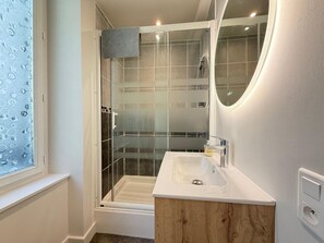 Hair dryer - Comfortable T3 in Mont-Dore with WiFi (Mont-Dore)