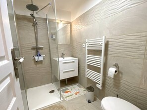 Hair dryer - House with garden 650m from the beach, parking, 2 bedrooms (Perros-Guirec)