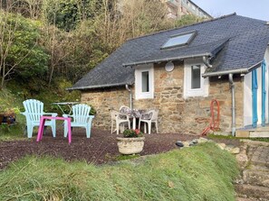 Outdoor dining - House for rent with balcony and WIFI near the beach in Perros-Guirec (Perros-Guirec)
