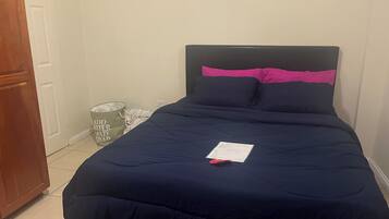 1 sovrum, strykjärn/strykbräda, wi-fi och sängkläder