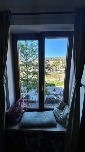 2 Zimmer Wohnung in Bestlage Münchens/Gärtnerplatz
5 Minuten in die Stadt/Isar