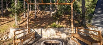 Golden Cabin 3 Gjinar