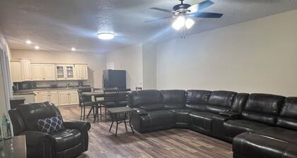 Quaint, clean 2-bedroom townhome close to Lake Rathbun with AC in Rathbun, Iowa