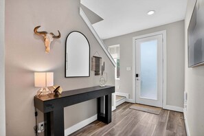 Townhome, 3 Bedrooms | Interior - Bright 3br Houston Retreat Near Heights & Galleria 3 Bedroom Townhouse (Houston)