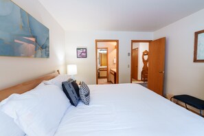 Condo, 1 Bedroom | 1 bedroom, iron/ironing board, free WiFi - 503 Ski Run 1 Bedroom Condo (Keystone)