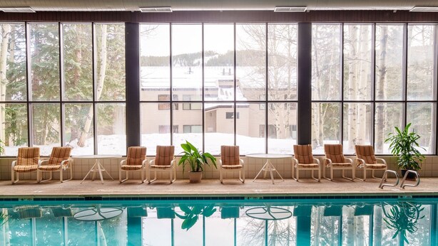 Apartment, 1 Schlafzimmer | Pool | Innenpool, beheizter Pool