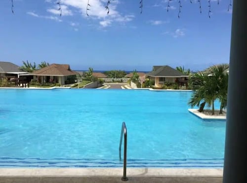 The Crest - Serenity Oasis Villa