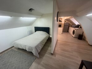 Bed sheets - Superb studio apartment (Montlhéry)