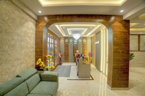 Reception - Hotel AeroStay Bangalore Airport (Bangalore)