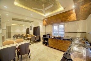 Restaurant - Hotel AeroStay Bangalore Airport (Bangalore)