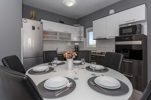 獨棟房屋 | 用餐區