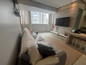 Basic Apartment | Living area - 2brs apt 950 m fr/ Flamboyant Mall Unq1104 (Goiânia)