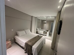 Basic Apartment | 2 bedrooms - 2brs apt 950 m fr/ Flamboyant Mall Unq1104 (Goiânia)