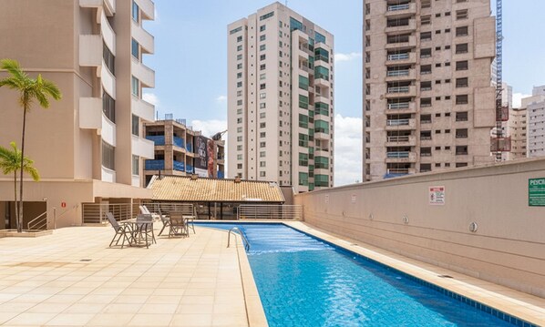 Basic Apartment | Pool | Outdoor pool - 2brs apt 950 m fr/ Flamboyant Mall Unq1104 (Goiânia)