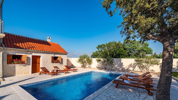 Pool - Large Villa With Pool, Rural Setting (Stankovci)