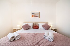 Apartment | 4 Schlafzimmer, individuell eingerichtet, Bügeleisen/Bügelbrett