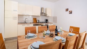 Dining - Large Villa With Pool, Rural Setting (Stankovci)