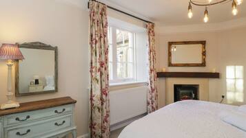 1 chambre, décoration personnalisée, ameublement personnalisé