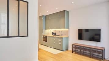 Apartment | Dapur peribadi | Peti sejuk, ketuhar gelombang mikro, pembancuh kopi/teh, pembakar roti