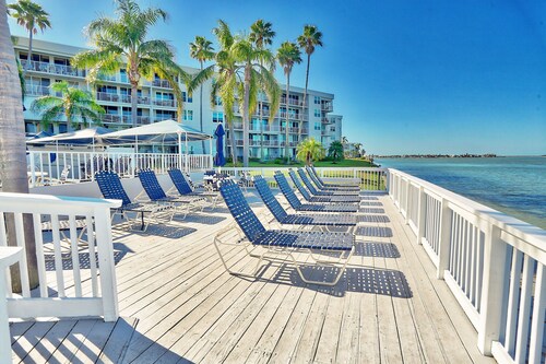 Waterway Views - Small Dog friendly - Gated Community - Pool - Bahia Del Mar 404