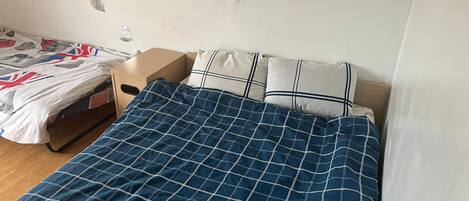 3 chambres, accès Internet, draps fournis