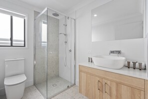 Apartment | Badezimmer | Handtücher