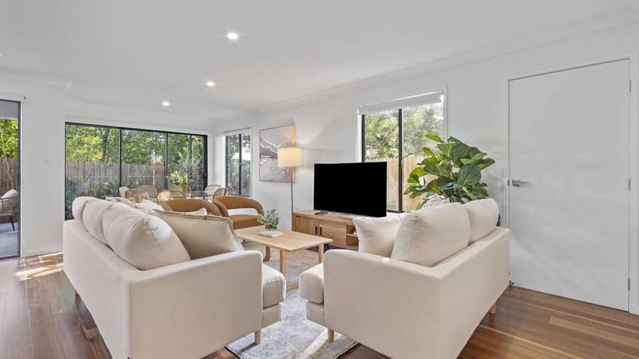 Family Retreat With Garage and Outdoor BBQ