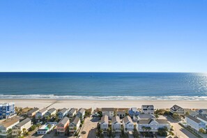 Beach nearby - Beachfront 5BR Home w/ Private Pool & Ocean Views (Surfside Beach)
