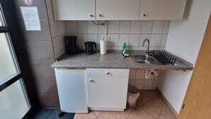 Unclassified image, 2 of 10, button - Apartment centrally located to the spa clinic incl. parking lot (Bad Oeynhausen)