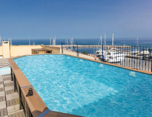 Beautiful Holiday Home in Solenzara