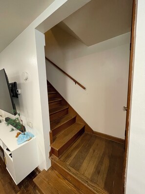 Interior - Charming 3BR Duplex Near Lakeside Rose Garden & Downtown Fort Wayne (Fort Wayne)