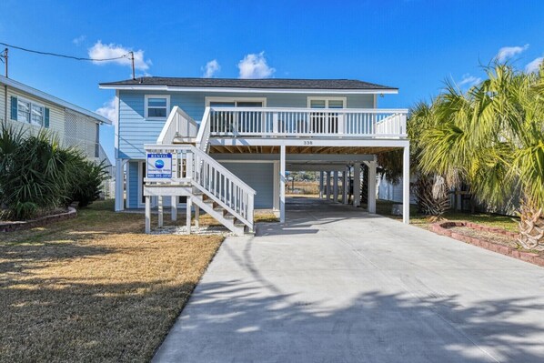 Exterior - Home Again - 4 Bedroom 3 Bath Newly Renovated Channel Front Home (Garden City Beach)