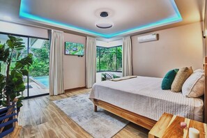 2 bedrooms, in-room safe, iron/ironing board, travel cot - Garden House with Private Pool and Forest Views (La Fortuna de San Carlos)