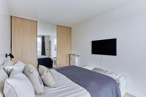 Apartment | 1 bedroom, iron/ironing board, bed sheets - Charming Apartment 1 Bedroom Heart 16th in Paris (Paris)