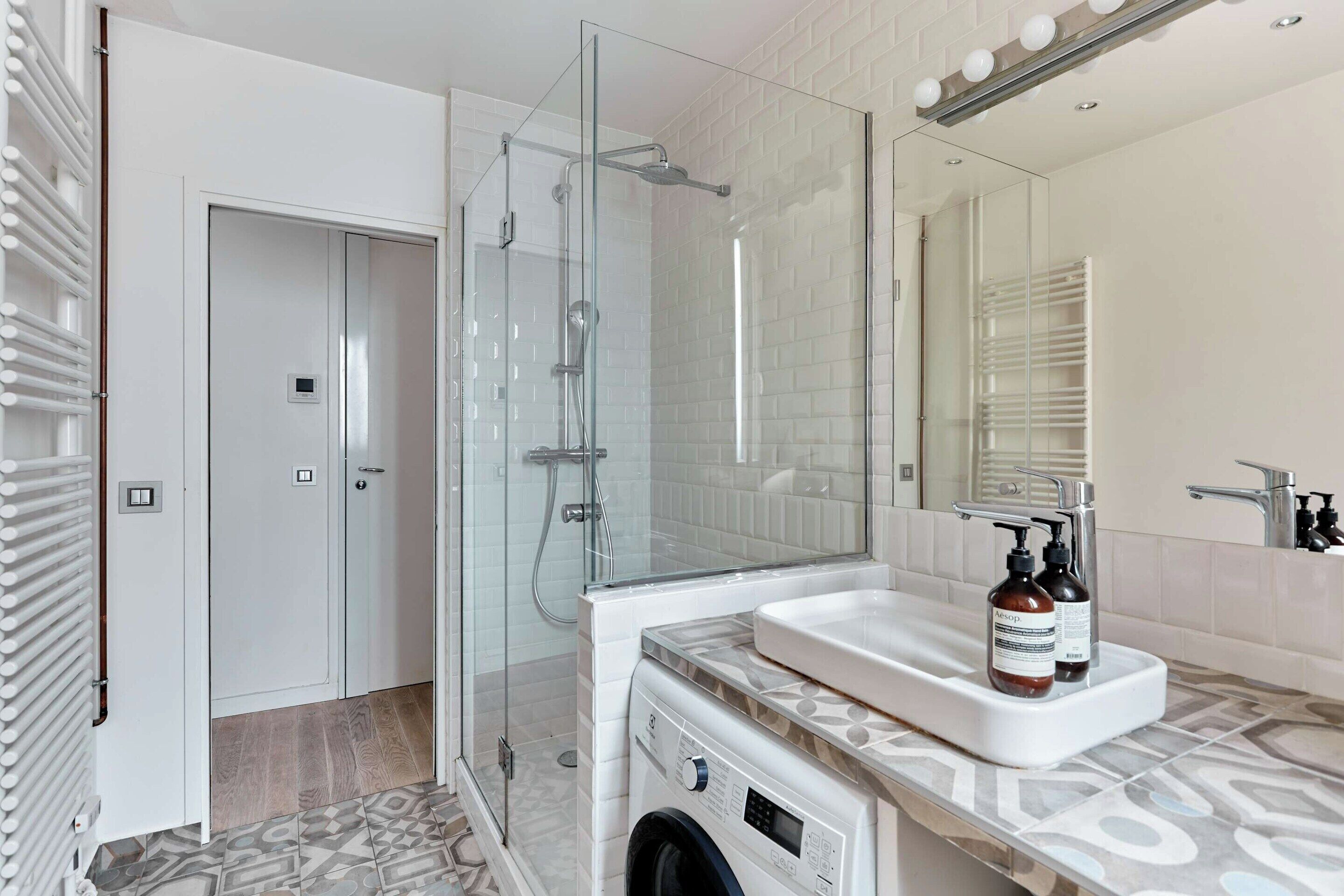 Appartamento | Bagno | Asciugacapelli, asciugamani, sapone, shampoo