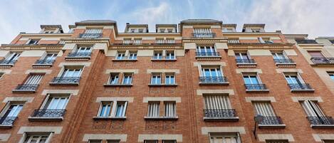 Apartment | Exterior