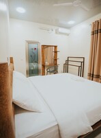 Habitación Deluxe | Escritorio y wifi gratis