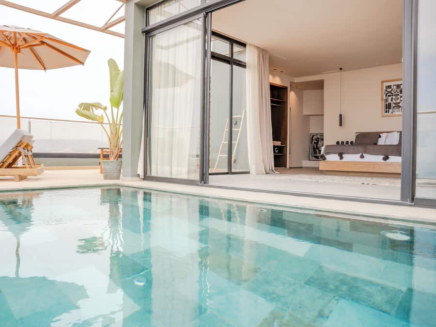 Select Comfort beds, in-room safe, individually decorated