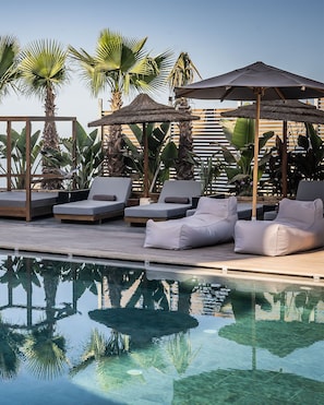 Alberca al aire libre