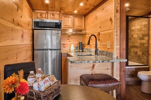 Premium Single Room | Private kitchen